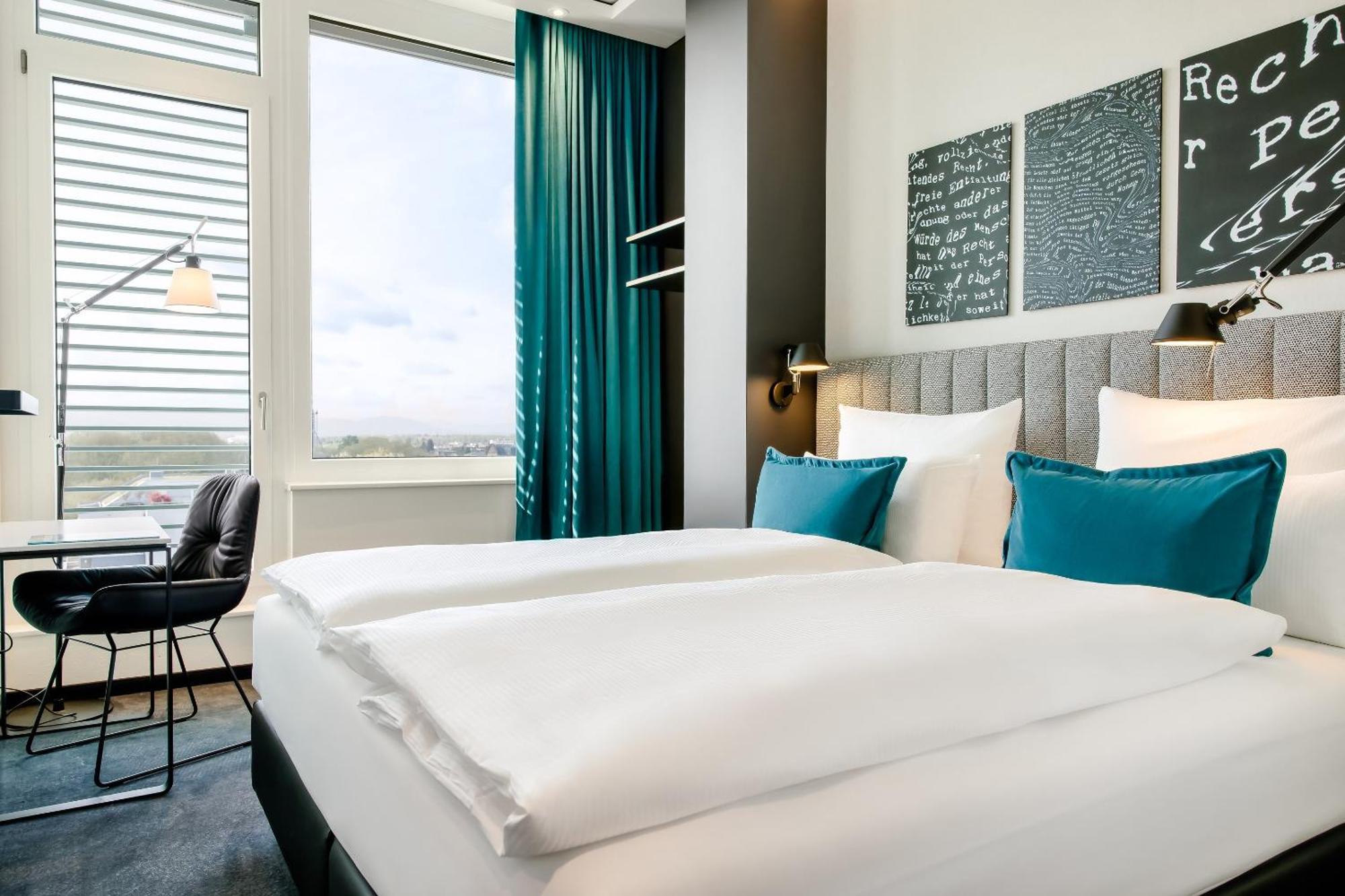 Motel One Карлсруе Екстер'єр фото