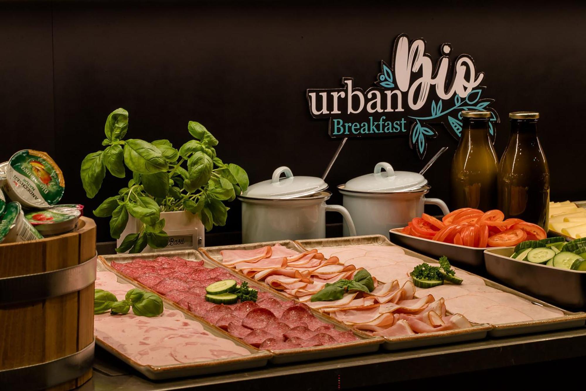 Motel One Карлсруе Екстер'єр фото